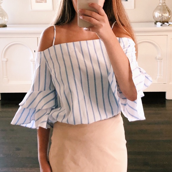 Forever 21 Tops - Forever 21 Blue Striped Off The Shoulder Blouse